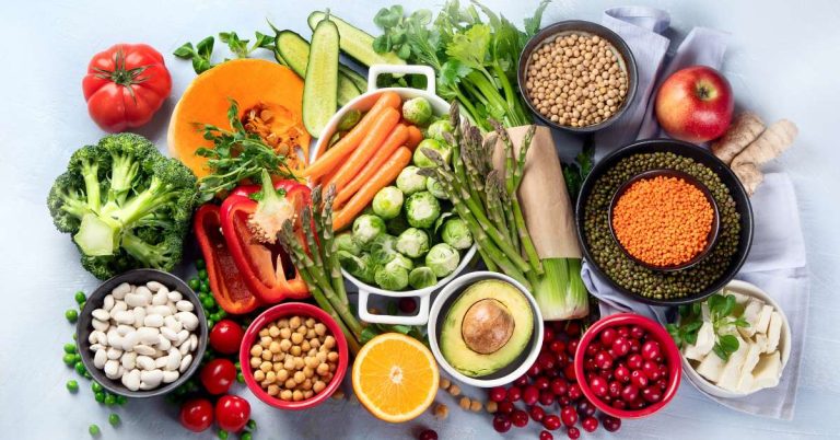 How to Choose the Best Yogurt for Your Diet: A Complete Nutritional Guide